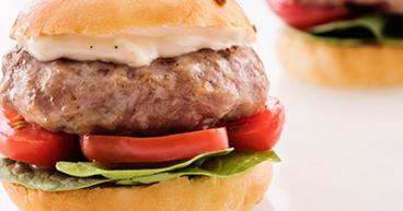 Pastores presenta su nueva hamburguesa de Ternasco de Aragón 100% natural 